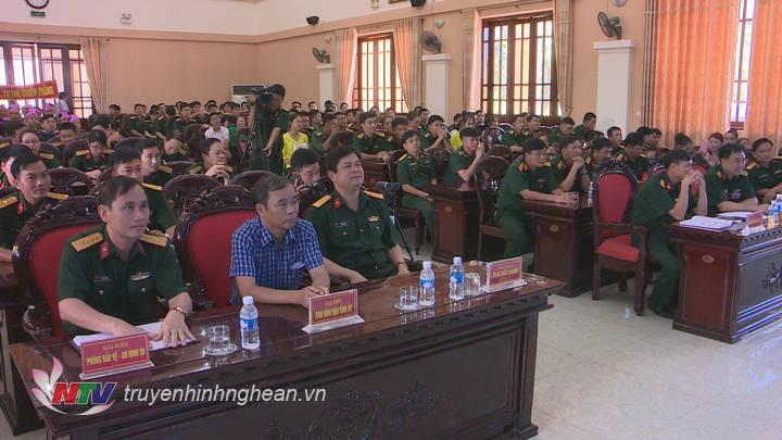 Các đại biểu tham dự hội thi.
