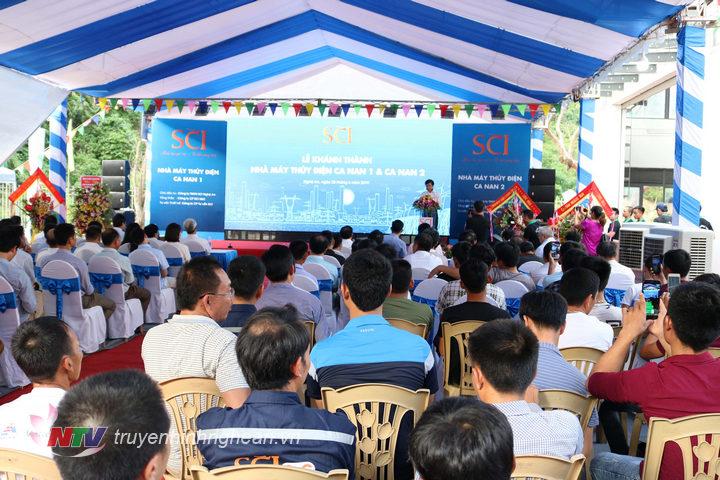 Toàn cảnh buổi lễ.