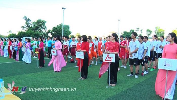 Các đội tham dự giải.