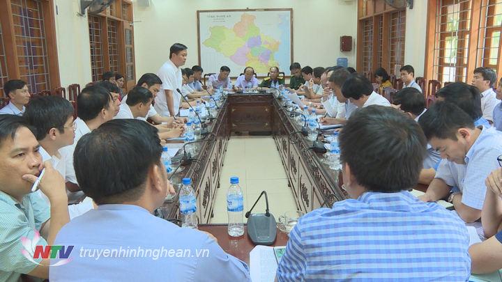 Toàn cảnh buổi làm việc.