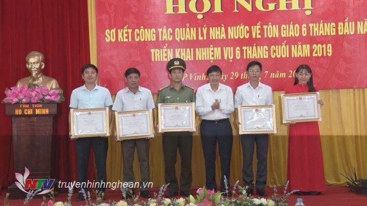 có thành tích xuất sắc trong công tác tôn giáo 6 tháng đầu năm 2019.