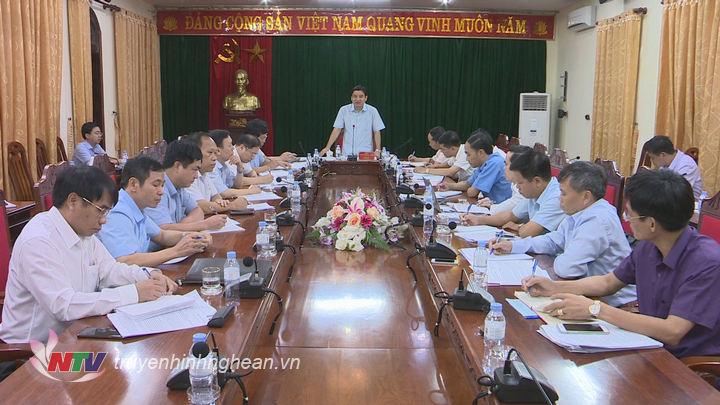 Toàn cảnh buổi làm việc.