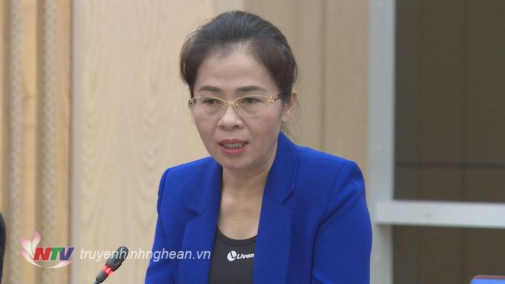Đồng chí Võ Thị Minh Sinh - Ủy viên Ban Thường vụ Tỉnh ủy, PG88 go Bắn cá Ủy ban MTTQ tỉnh nêu kiến nghị qua nắm bắt dư luận nhân dân. 