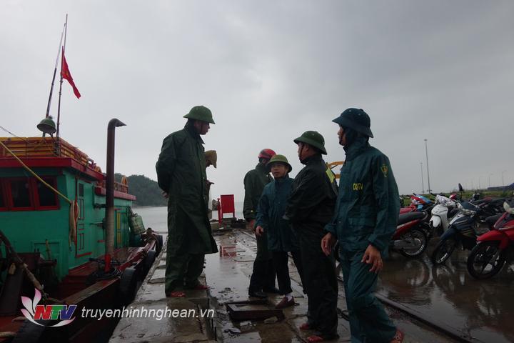 Đoàn công tác BĐBP tỉnh kiểm tra công tác ứng trực tại cảng Cửa Lò – Bến Thủy.