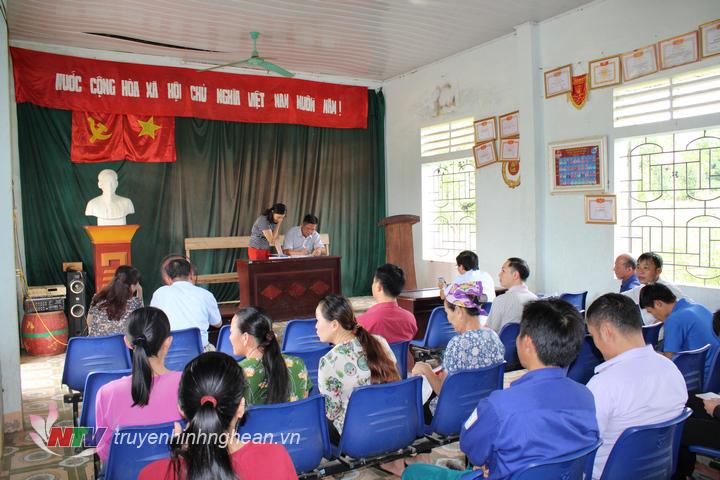 Toàn cảnh buổi sinh hoạt.