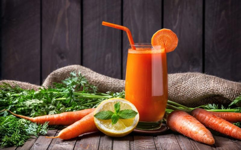 Ngăn ngừa mất trí nhớ: Hợp chất dinh dưỡng trong cà rốt có tác dụng bảo vệ hệ thống thần kinh trung ương, chống lão hóa sớm.
