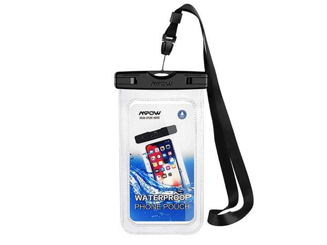Túi IPX8, Mpow tương thích với hầu hết mọi điện thoại thông minh có màn hình đến 6,5 inch và có thể chịu được nước có độ sâu lên đến 10 m.