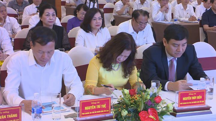 Các đại biểu dự hội nghị.