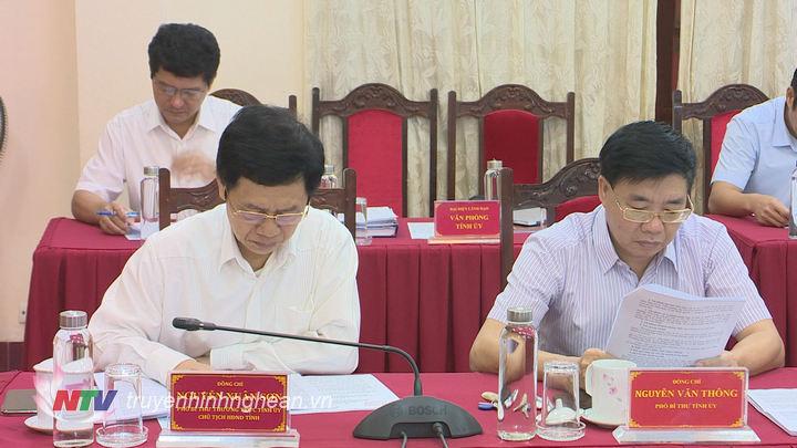 Các đại biểu dự hội nghị.