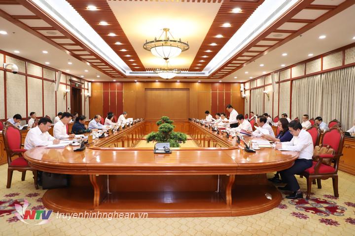 Toàn cảnh buổi làm việc.