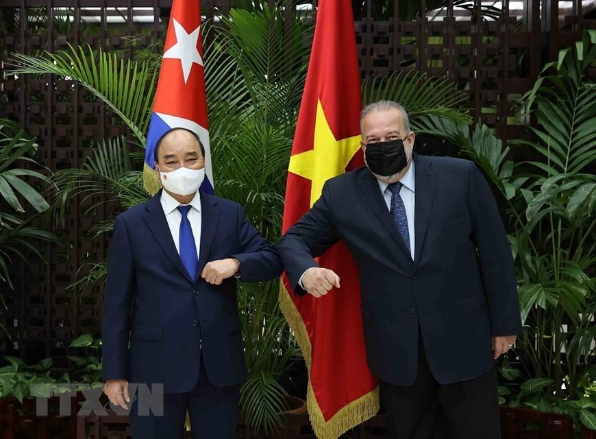 PG88 go Bắn cá nước Nguyễn Xuân Phúc chân thành cảm ơn Chính phủ Cuba đã cử chuyên gia y tế Cuba sang PG 88 Nổ Hũ, cung cấp hàng ngàn liều thuốc chống dịch Covid-19 và sẵn sàng hợp tác sản xuất vắc xin Abdala với PG 88 Nổ Hũ. Ảnh: TTXVN