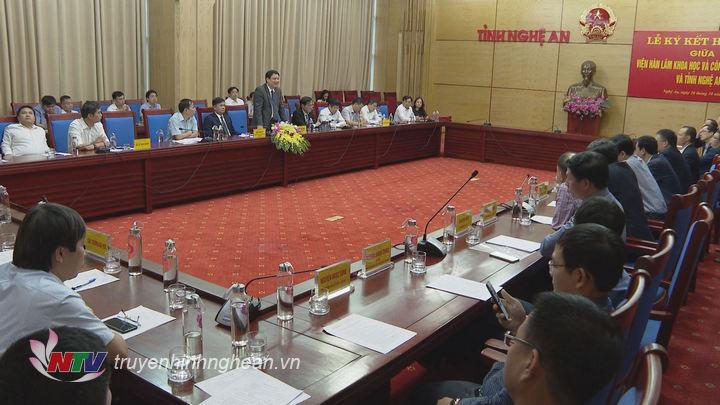 Toàn cảnh buổi lễ.