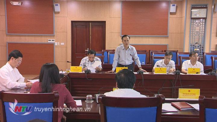 Phó PG88 go Bắn cá UBND tỉnh Lê Ngọc Hoa phát biểu tại phiên họp.