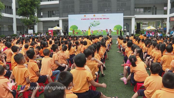 Toàn cảnh ngày hội.