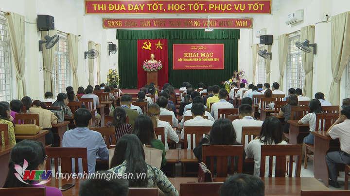 Toàn cảnh hội thi.