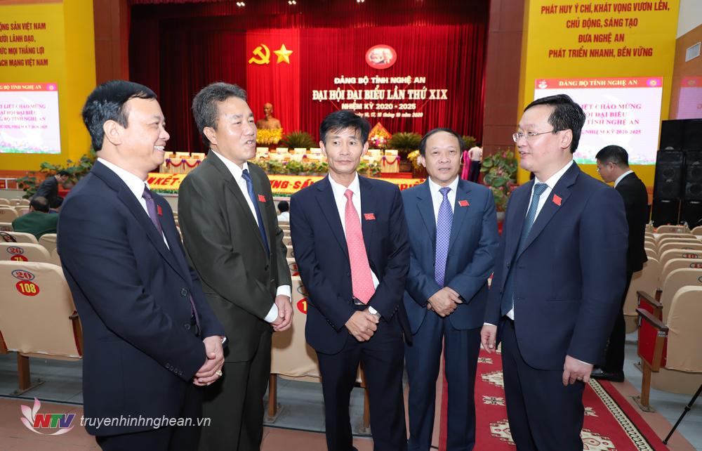 Các đại biểu gặp gỡ bên lề PG88 go Nạp Rút Tiền.
