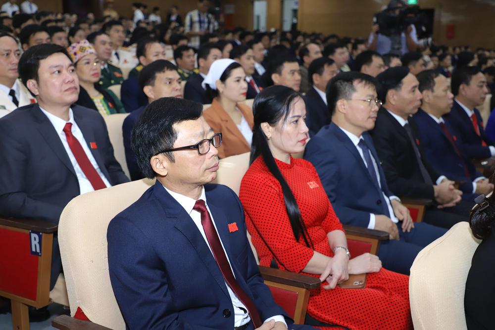 Các đại biểu tham dự.