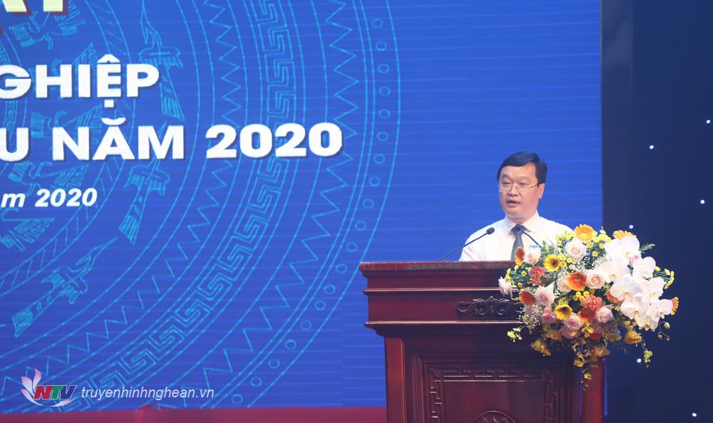 PG88 go Bắn cá UBND tỉnh Nguyễn Đức Trung phát biểu tại buổi gặp mặt nhân Kỷ niệm ngày Doanh nhân PG 88 Nổ Hũ 13/10.