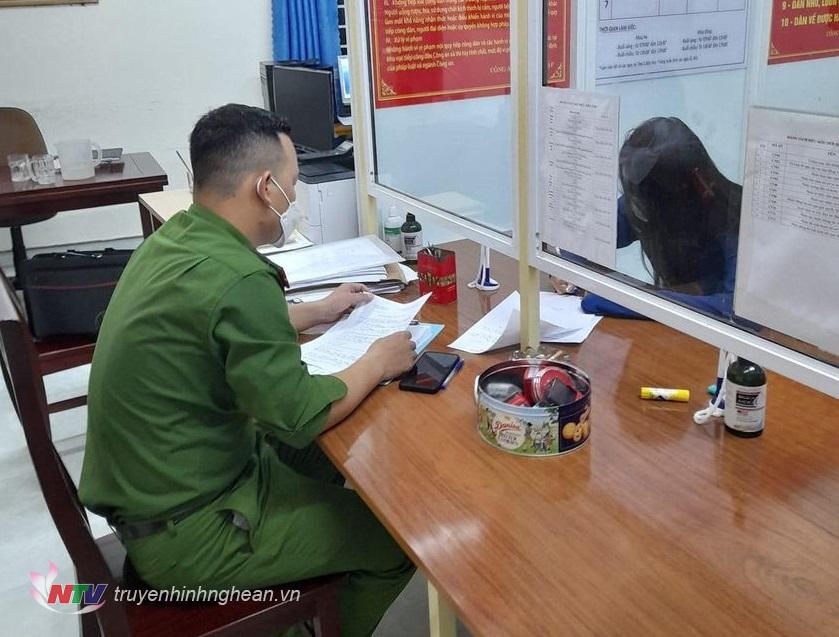 Trường hợp T.T.N bị lực lượng chức năng lập biên bản xử phạt.