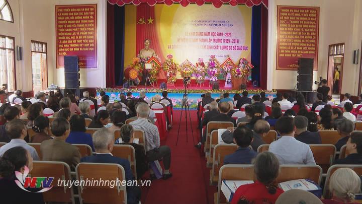 Toàn cảnh buổi lễ.