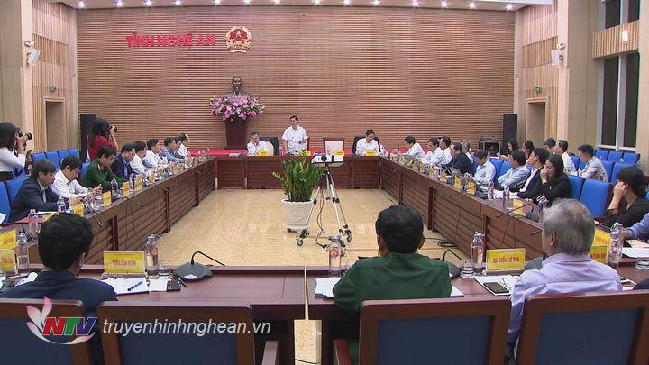 Toàn cảnh phiên họp.