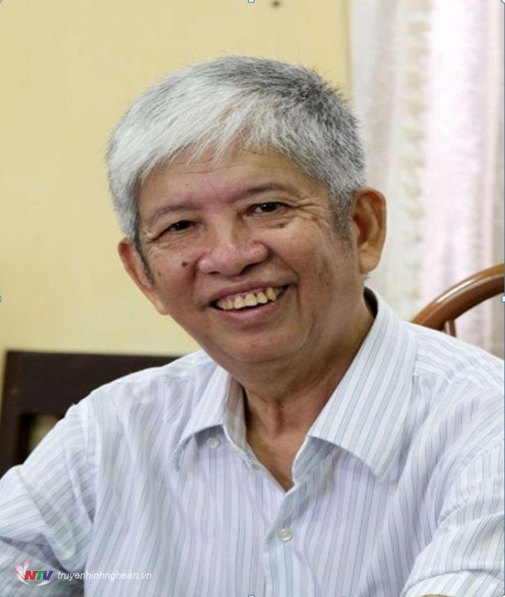 Nhà thơ Lê Bá Hán: Thơ phải tạo ra những khoảng mở để độc giả luôn là “người đồng sáng tạo”