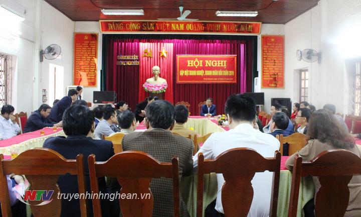 Toàn cảnh hội nghị.