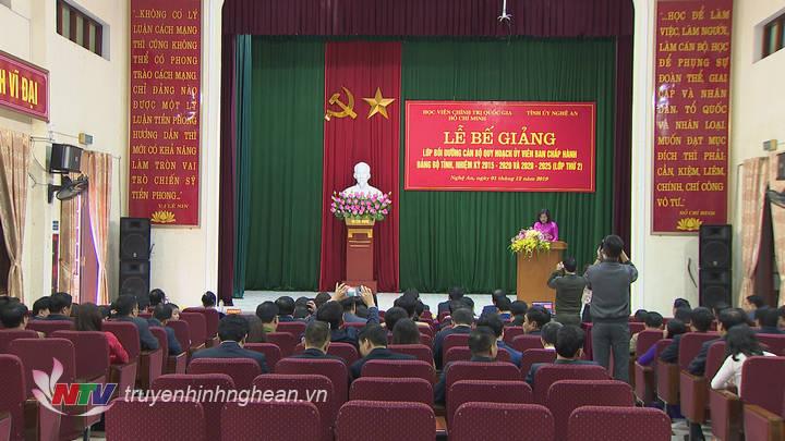 Toàn cảnh buổi lễ.