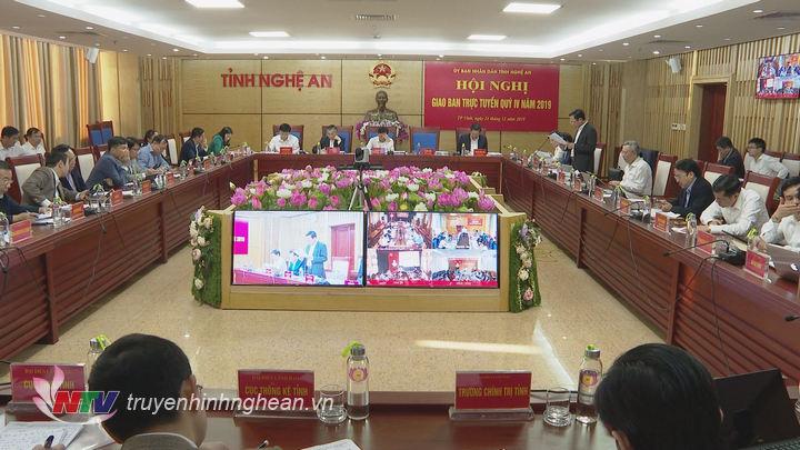Toàn cảnh phiên họp.