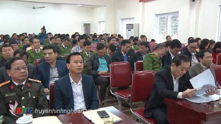 Các đại biểu tham dự.