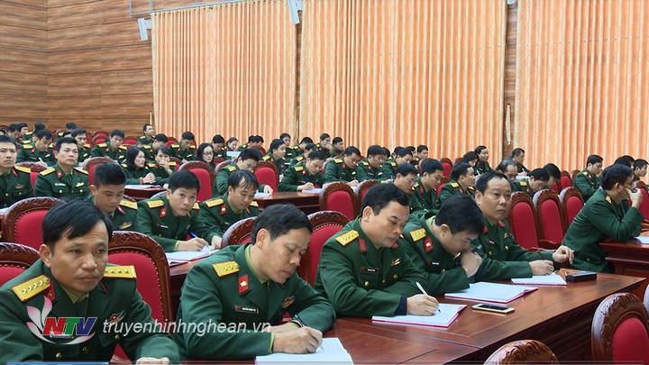 Các đại biểu tham dự hội nghị.
