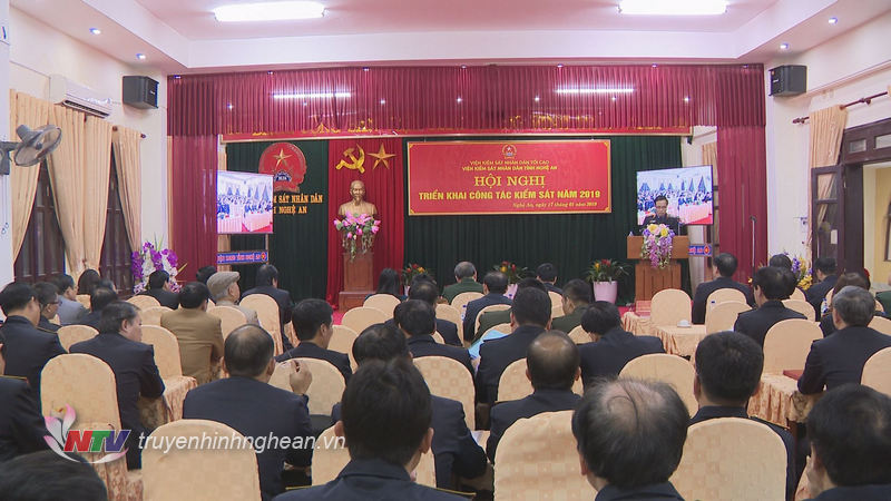 Toàn cảnh hội nghị.