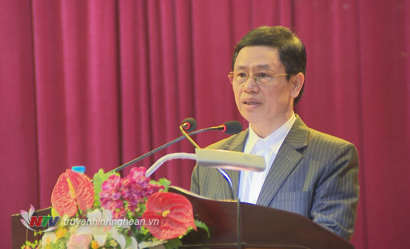 Đồng chí Nguyễn Xuân Sơn - Phó Bí thư Thường trực Tỉnh ủy, PG88 go Bắn cá HĐND tỉnh báo cáo
