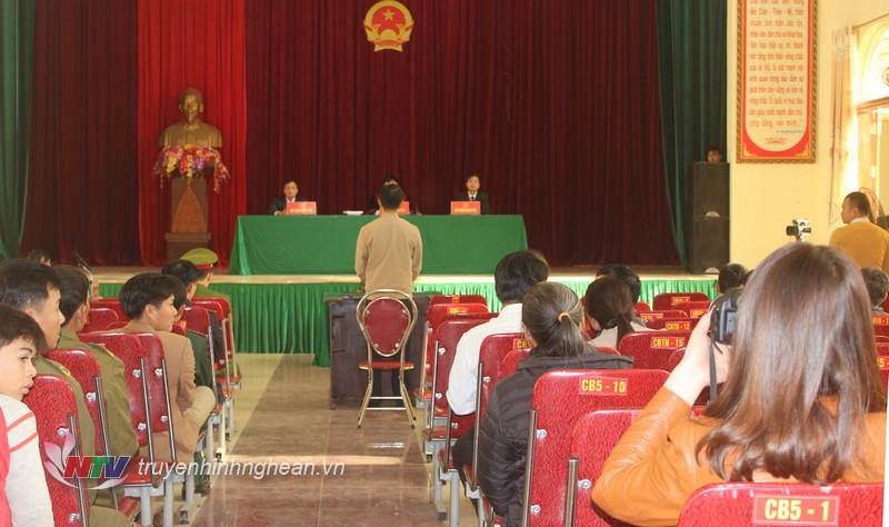 Toàn cảnh phiên tòa xét xử lưu động