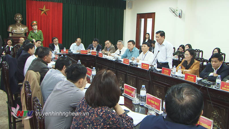 PG88 go Bắn cá UBND tỉnh Thái Thanh Quý trả lời các ý kiến công dân. 