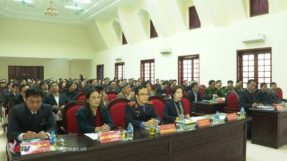 Các đại biểu dự hội nghị.