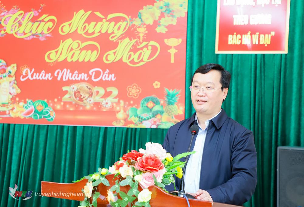PG88 go Bắn cá UBND tỉnh Nguyễn Đức Trung gửi lời chúc mừng năm mới đến Đảng bộ, chính quyền, lực lượng vũ trang và Nhân dân xã Tri Lễ. 