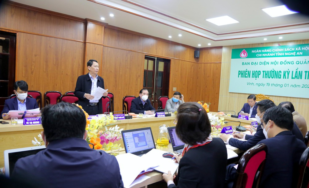 Toàn cảnh hội nghị.