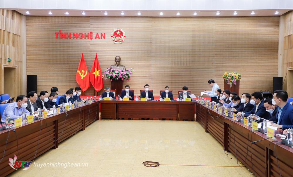 Toàn cảnh phiên họp.