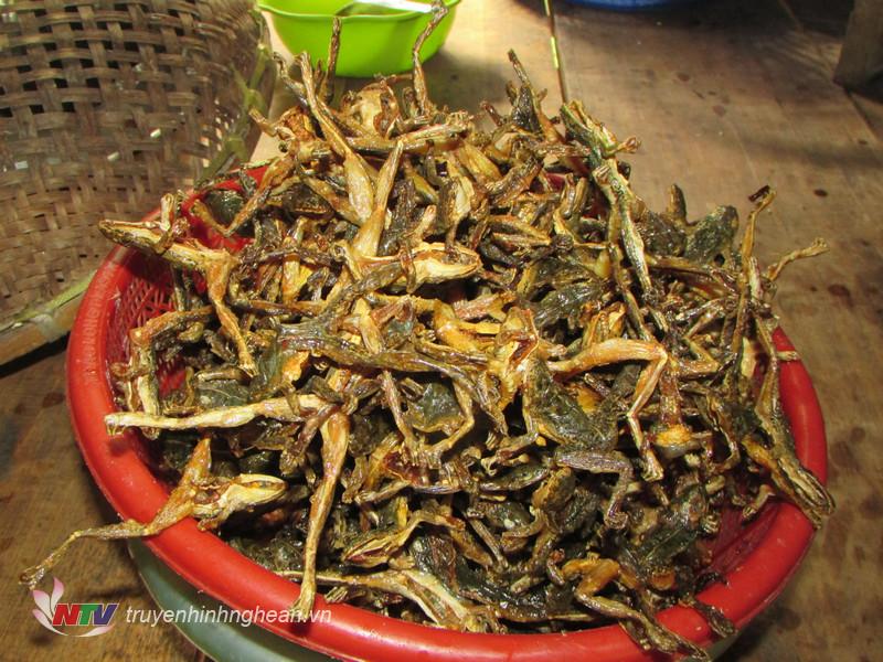 Thịt nhái chế biến được nhiều món ăn mang hương vị đặc trưng của người dân miền núi. 