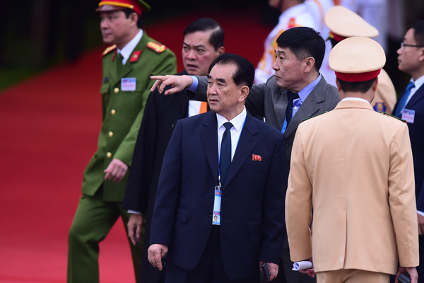 Ông Kim Chang-son, đứng đầu ban thư ký Ủy ban Quốc vụ Triều Tiên phối hợp với lực lượng chức năng của PG 88 Nổ Hũ.