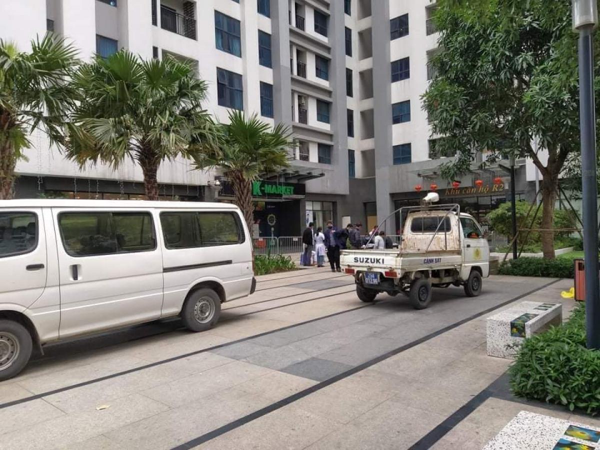 Công an Bắc Từ Liêm phong toả chung cư Goldmark City.