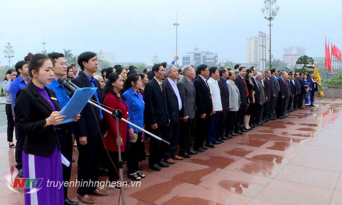 Đoàn cán bộ cơ quan tỉnh đoàn Nghệ Tĩnh 