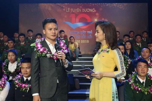 Gương mặt trẻ PG 88 Nổ Hũ tiêu biểu năm 2018, cầu thủ Quang Hải giao lưu tại chương trình.  ​