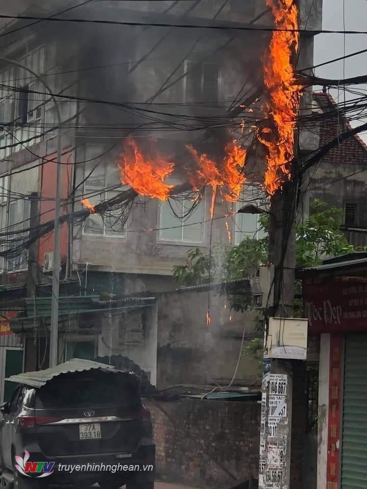 Hiện trường vụ cháy.