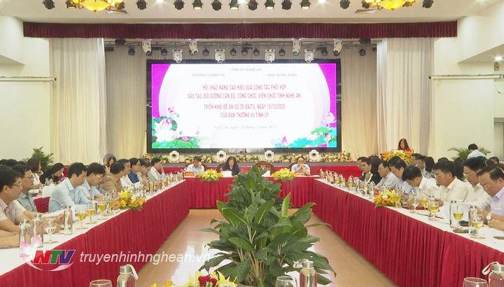 Toàn cảnh hội thảo.
