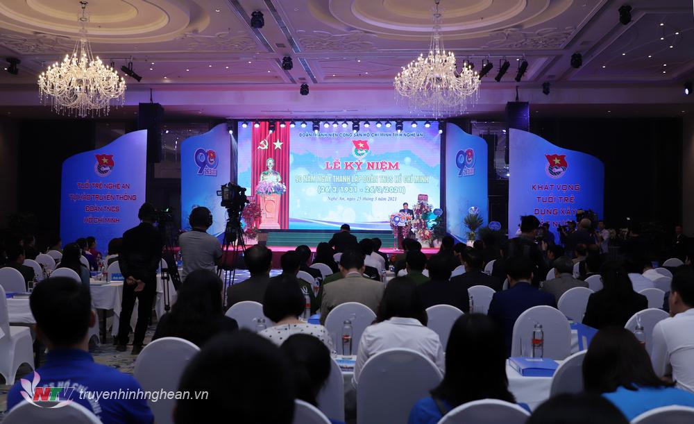 Toàn cảnh lễ kỷ niệm.