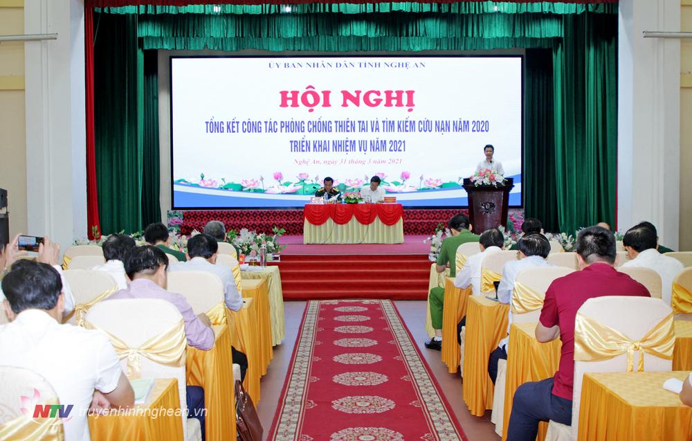 Toàn cảnh hội nghị.