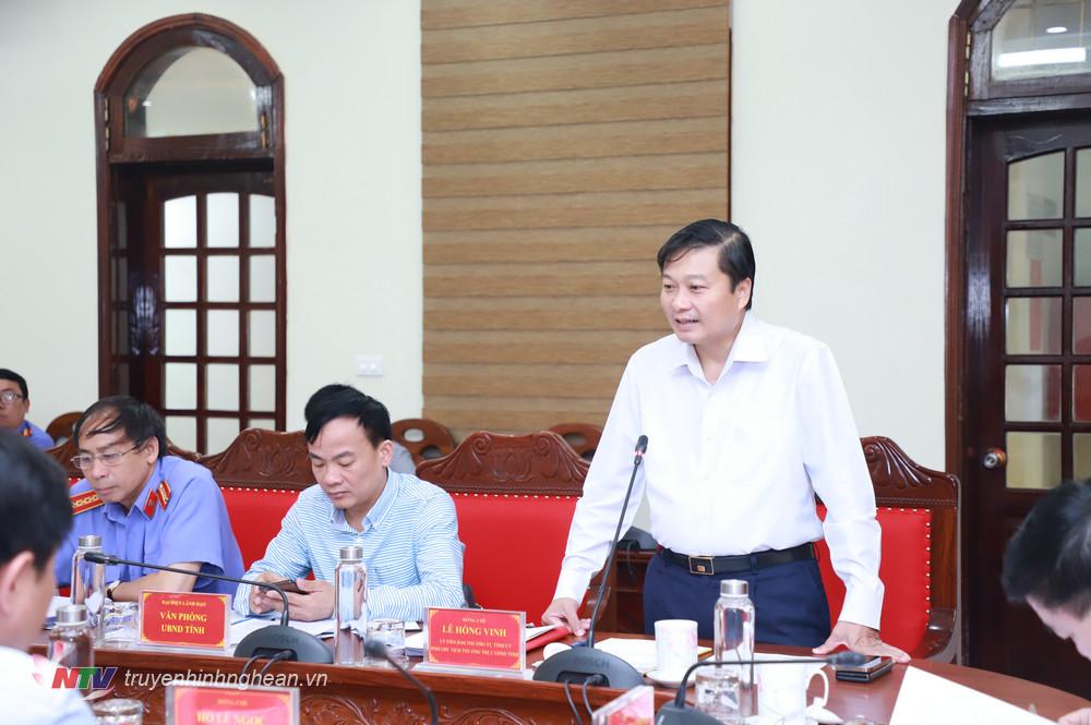Phó PG88 go Bắn cá Thường trực UBND tỉnh Lê Hồng Vinh phát biểu tại cuộc giao banl