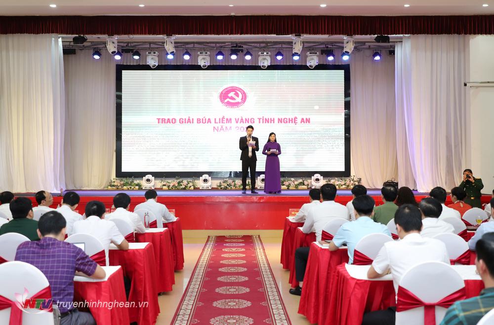 Toàn cảnh lễ trao giải.